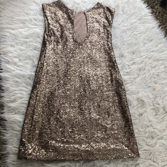 Gold sequin Guess Dress - Picture 3 of 4
